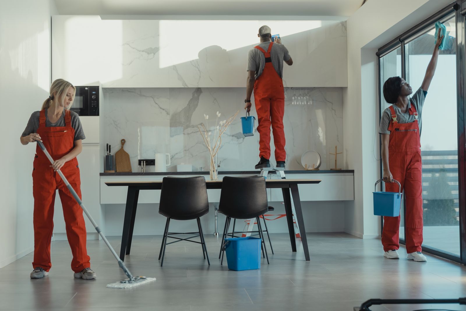 Cleaning & Facility Services